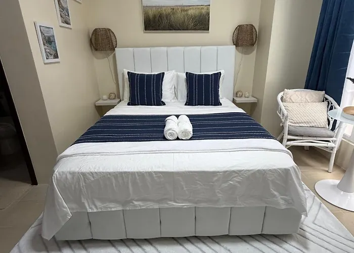 Athenas Nook Mnl شقة